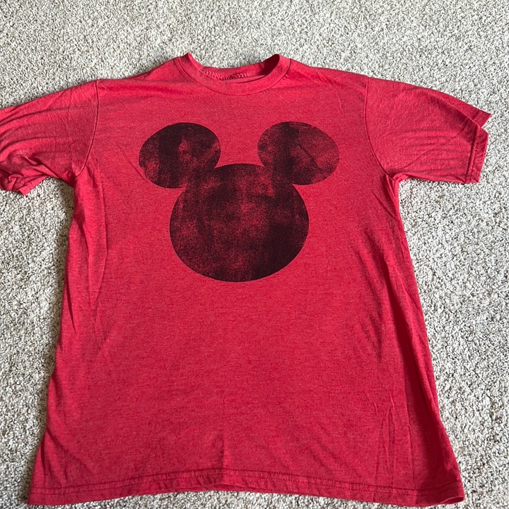 Sale 5 for $20. Disney Mickey T-shirt-M